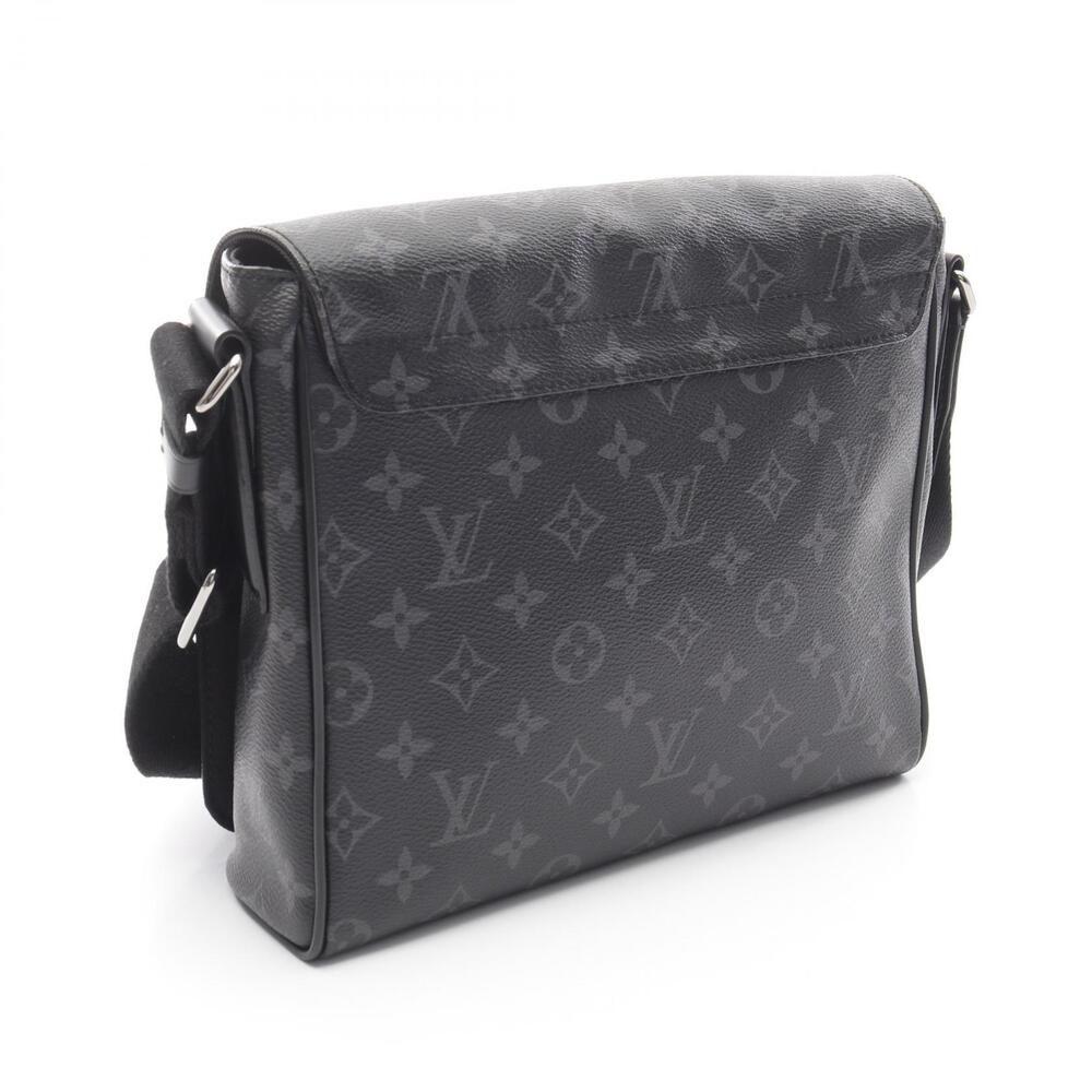 Louis Vuitton District NM Eclipse Black Shoulder Bag Black - Picture 2 of 8